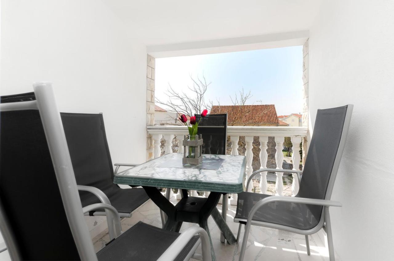 Apartments Magdalena Vodice Exterior photo